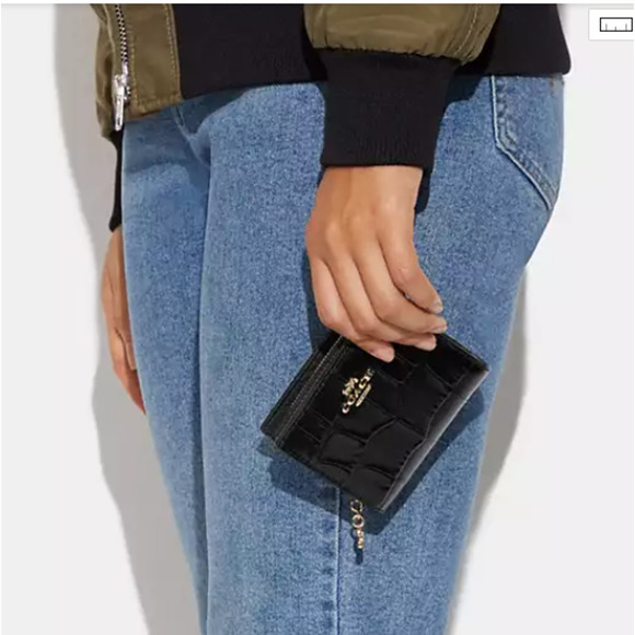Coach Snap Wallet In Gold/Black Crocodile-embossed Leather C6092 NWT - Picture 4 of 7